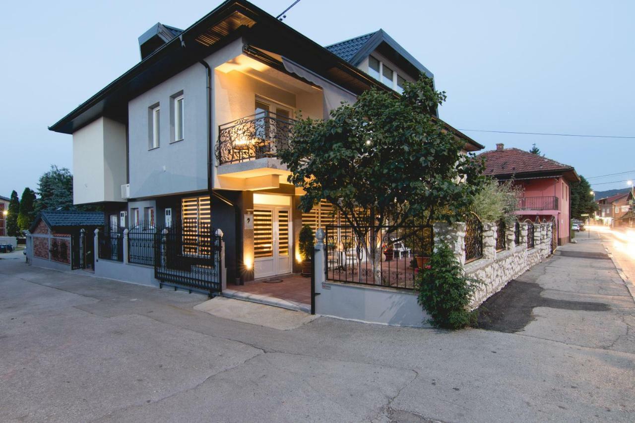 Apartments Vranas Visoko Eksteriør billede